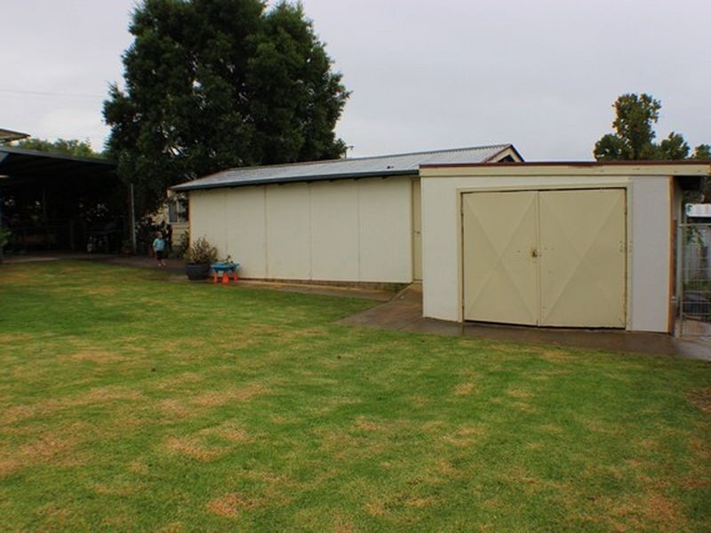 45 Fitzroy Avenue, Cowra NSW 2794