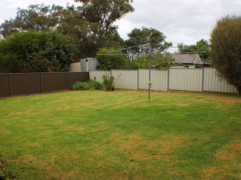 45 Fitzroy Avenue, Cowra NSW 2794