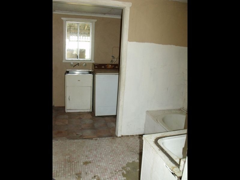 23 River Park Road, Cowra NSW 2794