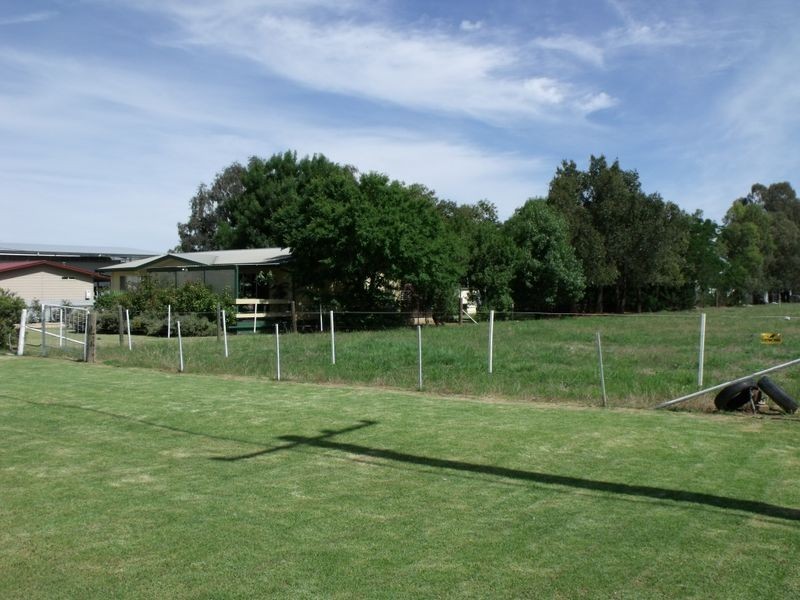 23-25 Waratah Street, Cowra NSW 2794