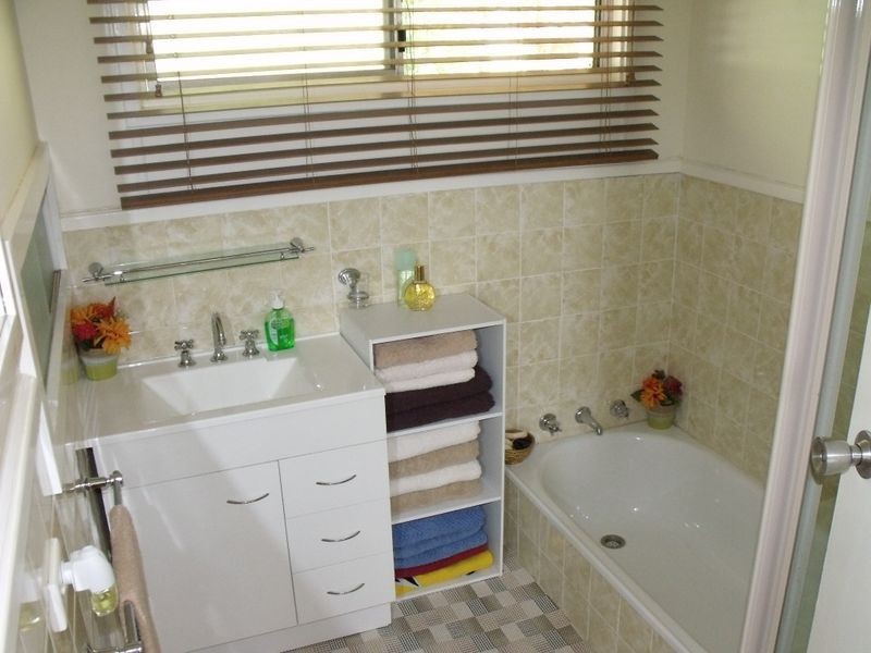 23-25 Waratah Street, Cowra NSW 2794