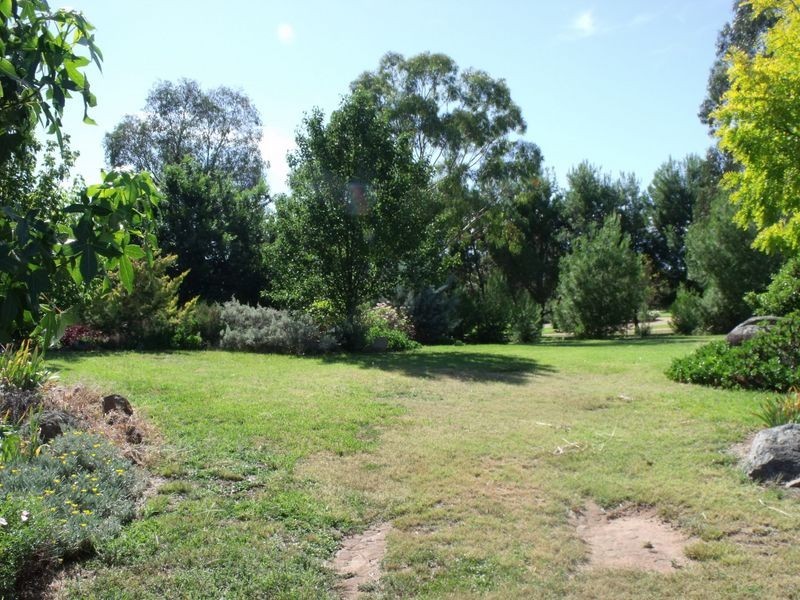 39 Doncaster Drive, Cowra NSW 2794