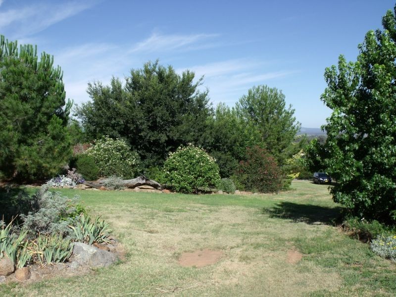 39 Doncaster Drive, Cowra NSW 2794