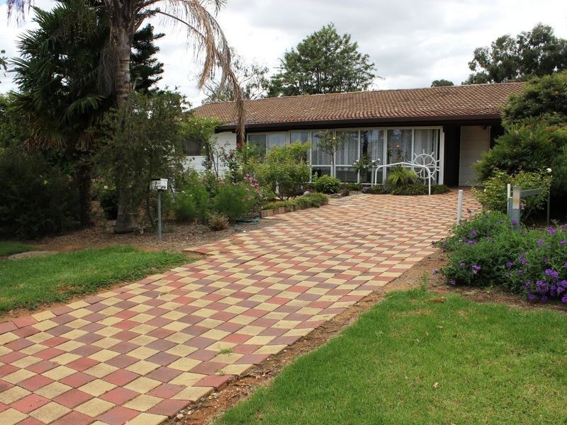 5 & 7 Farrar Street, Cowra NSW 2794