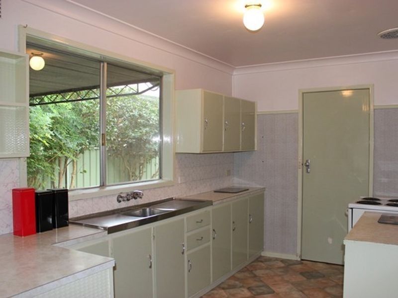 127 Lachlan Street, Cowra NSW 2794