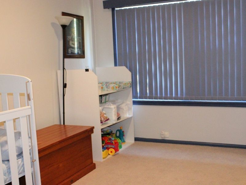 11 Courallie Street, Cowra NSW 2794