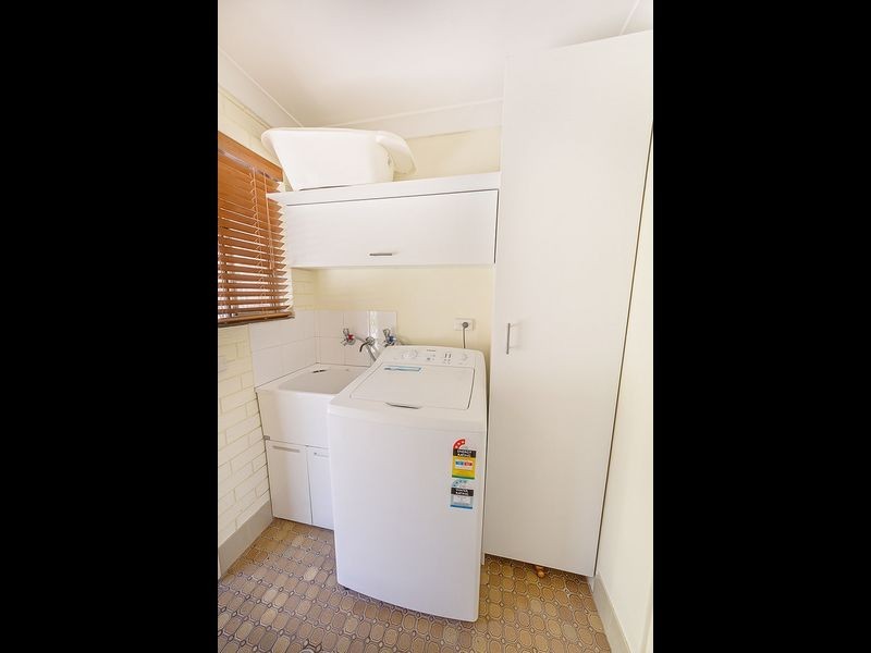 13 b Yaldara Crescent, Cowra NSW 2794