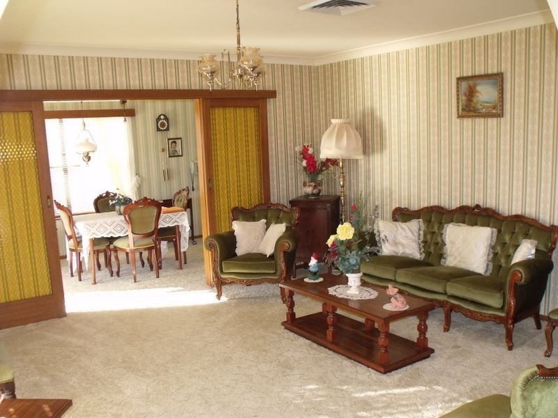 19 Phillips Street, Cowra NSW 2794