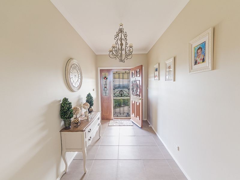 78 Woodlands Road, Cowra NSW 2794