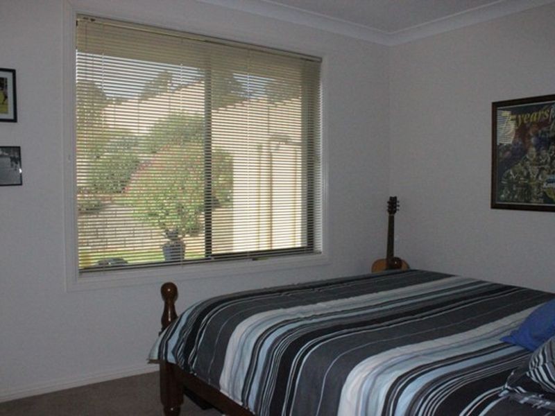 2/23 Acacia Circuit, Cowra NSW 2794