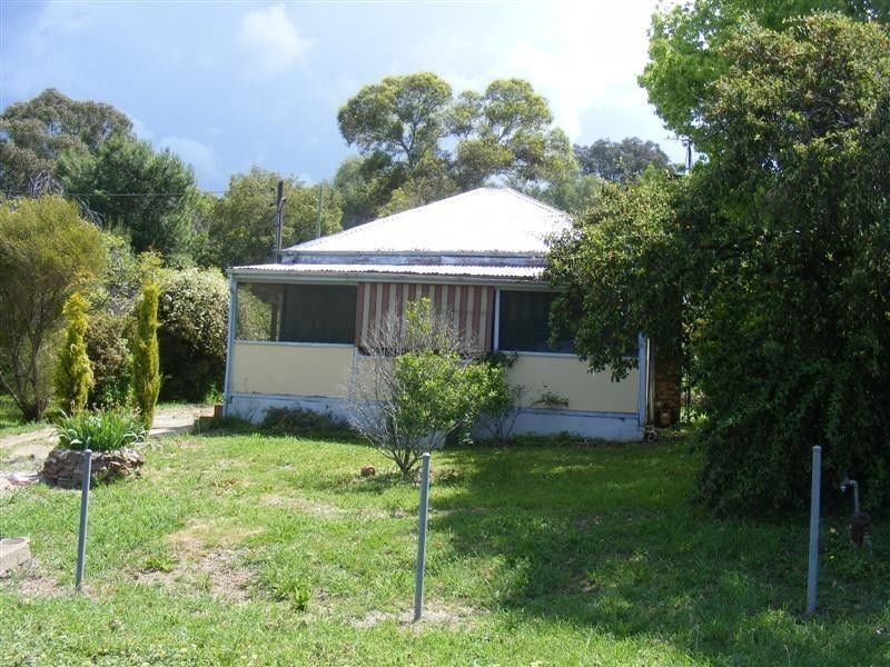8 Short Street, Cowra NSW 2794