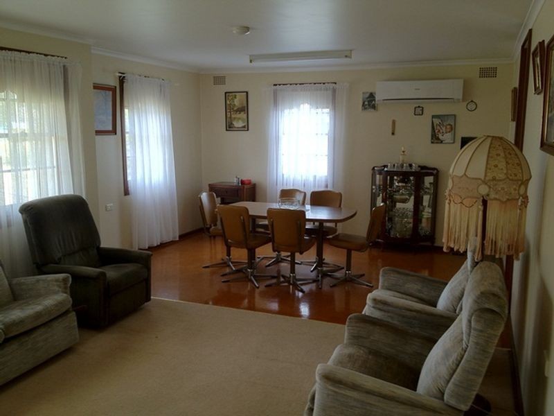 6 Morilla Street, Cowra NSW 2794