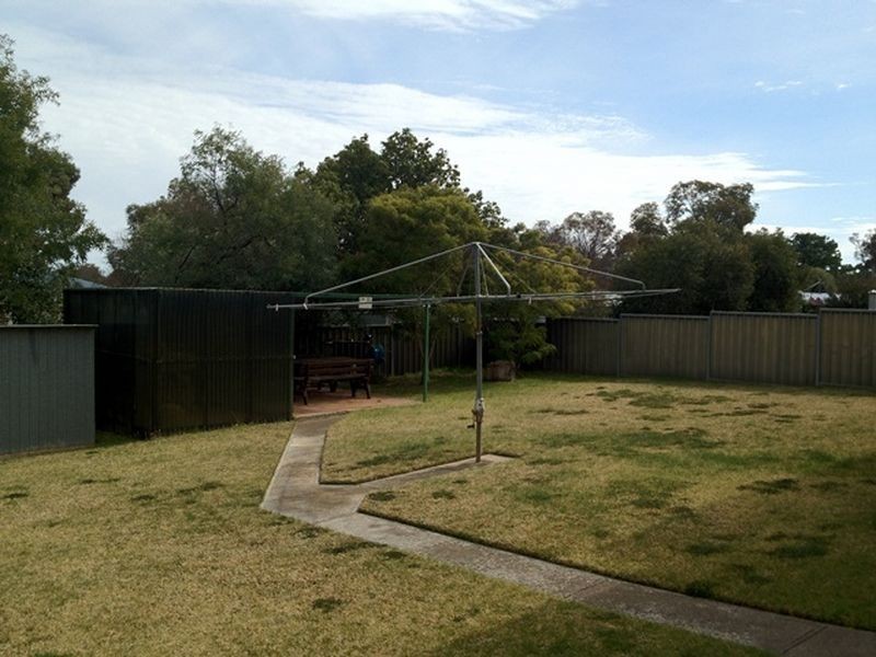6 Morilla Street, Cowra NSW 2794
