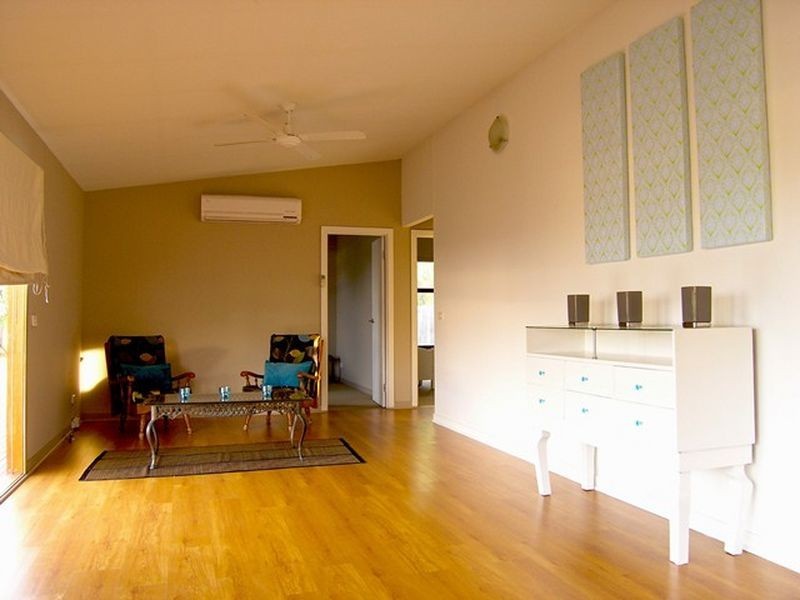 76 Lyall Street, Cowra NSW 2794