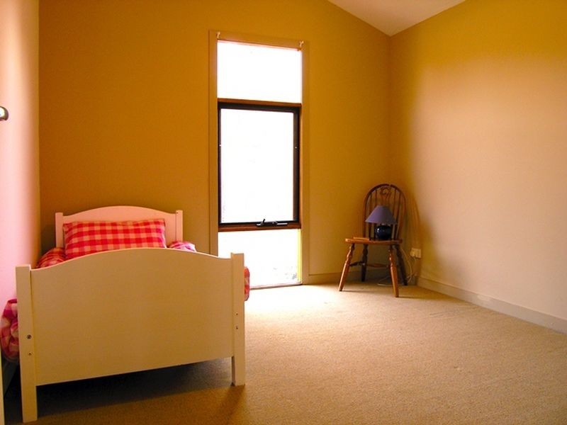 76 Lyall Street, Cowra NSW 2794