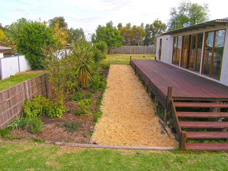 76 Lyall Street, Cowra NSW 2794