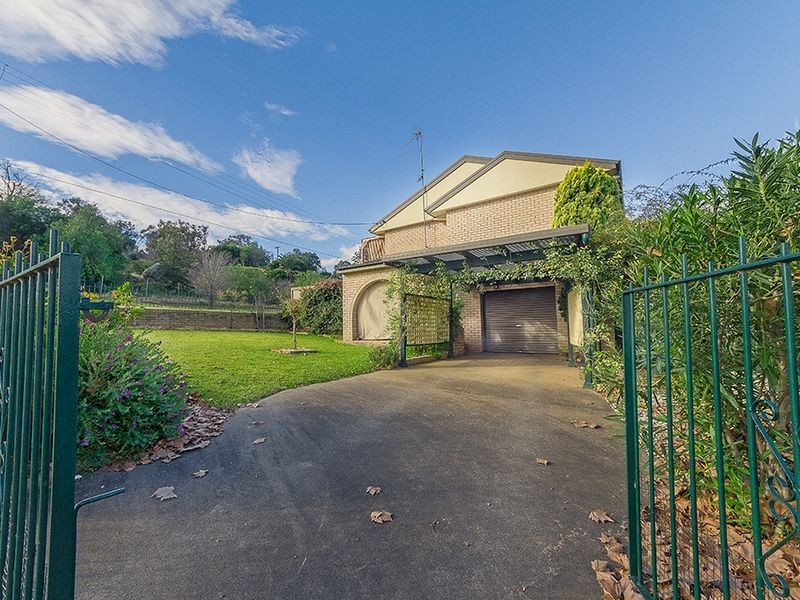 91 Darling Street, Cowra NSW 2794
