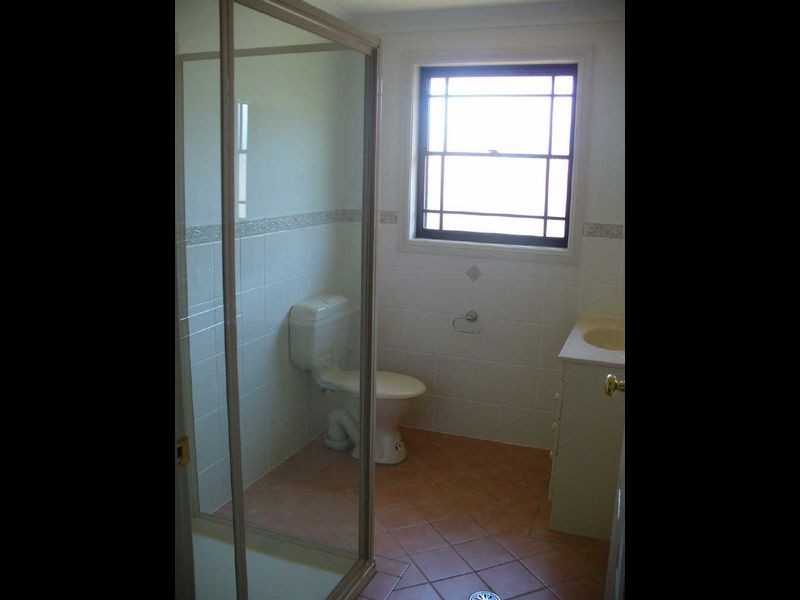 1&2/39 London Drive, Cowra NSW 2794