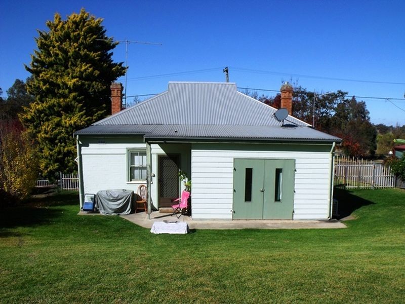 54 Lynch Street, Cowra NSW 2794