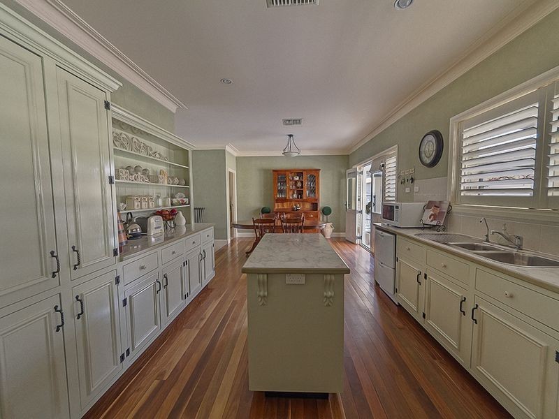 15 Phillips Street, Cowra NSW 2794