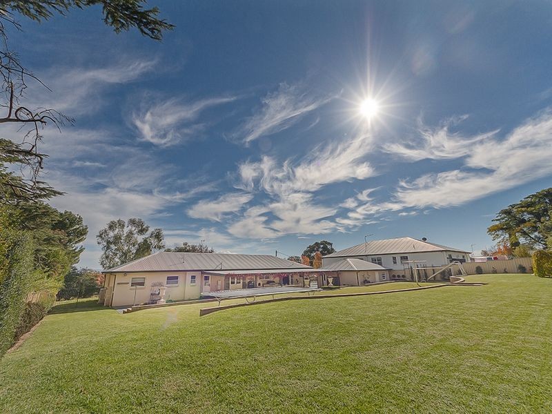 15 Phillips Street, Cowra NSW 2794