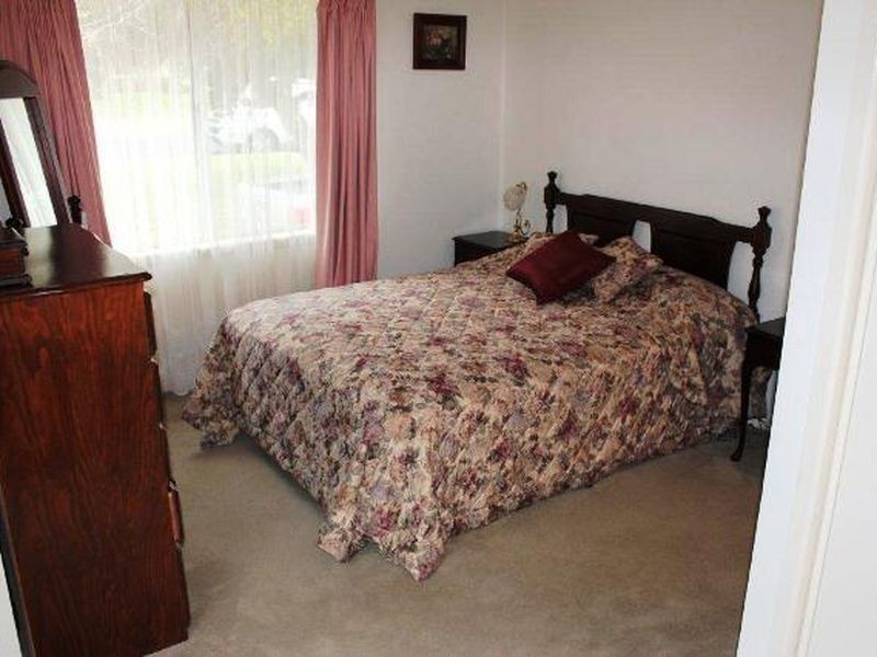 48 Newcombe Street, Cowra NSW 2794