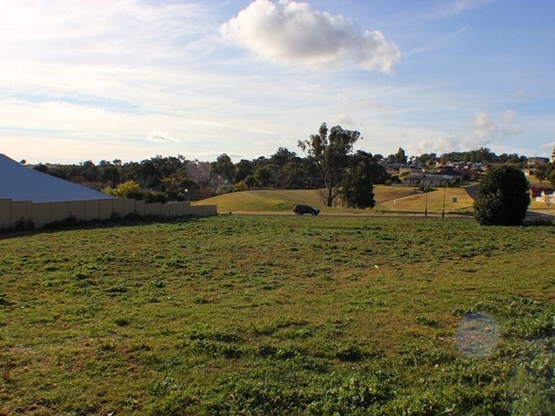 53 Comerford Street, Cowra NSW 2794