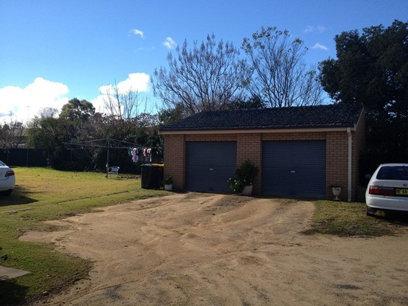 33b Newcombe Street, Cowra NSW 2794