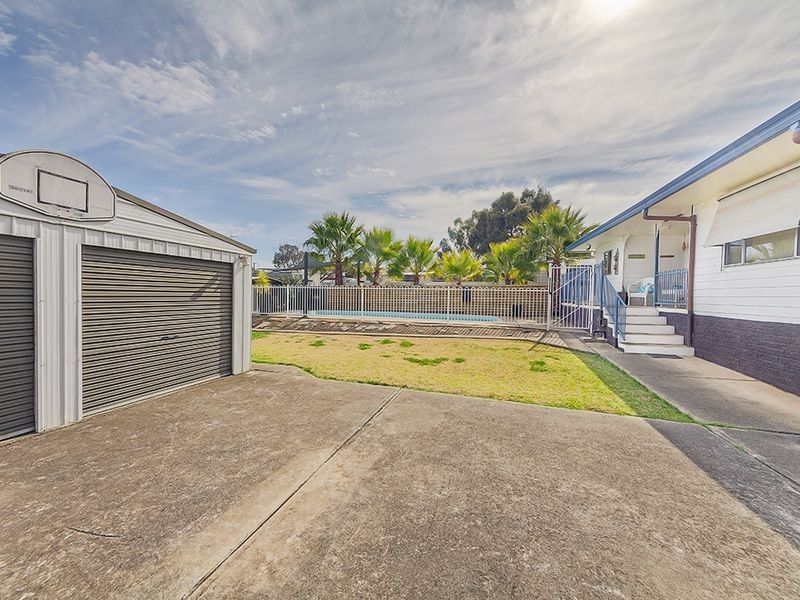 50 Lee Street, Cowra NSW 2794