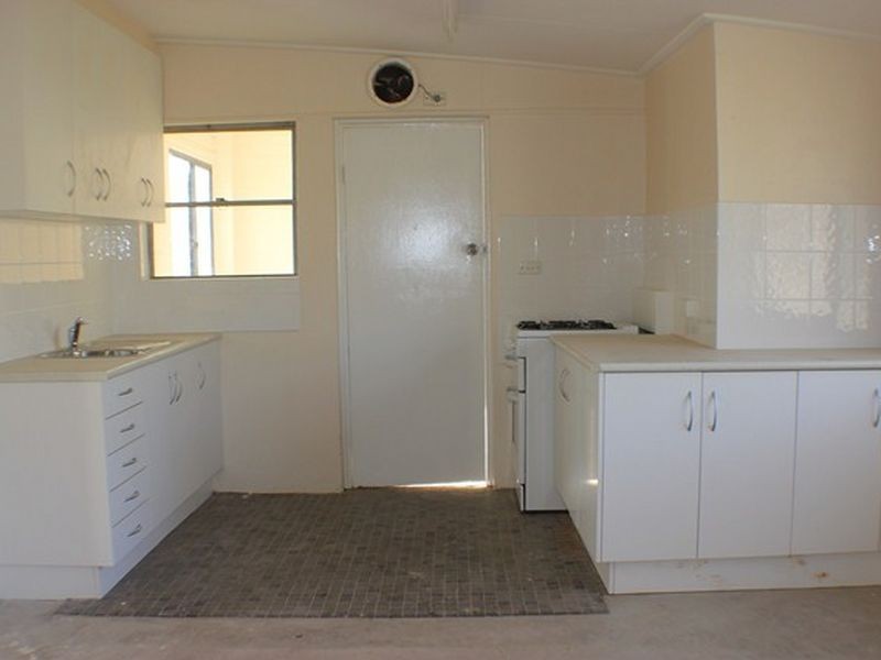 1 Flint Lane, Cowra NSW 2794