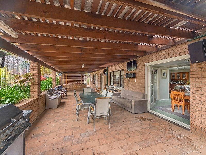 2 Taronga Drive, Cowra NSW 2794