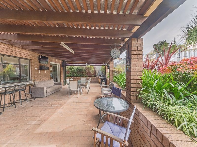 2 Taronga Drive, Cowra NSW 2794
