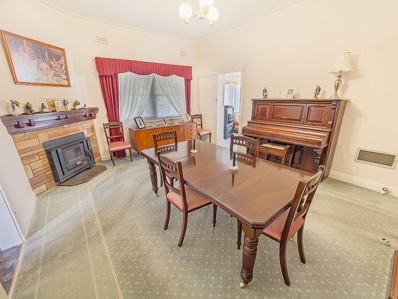 19 Coota Street, Cowra NSW 2794