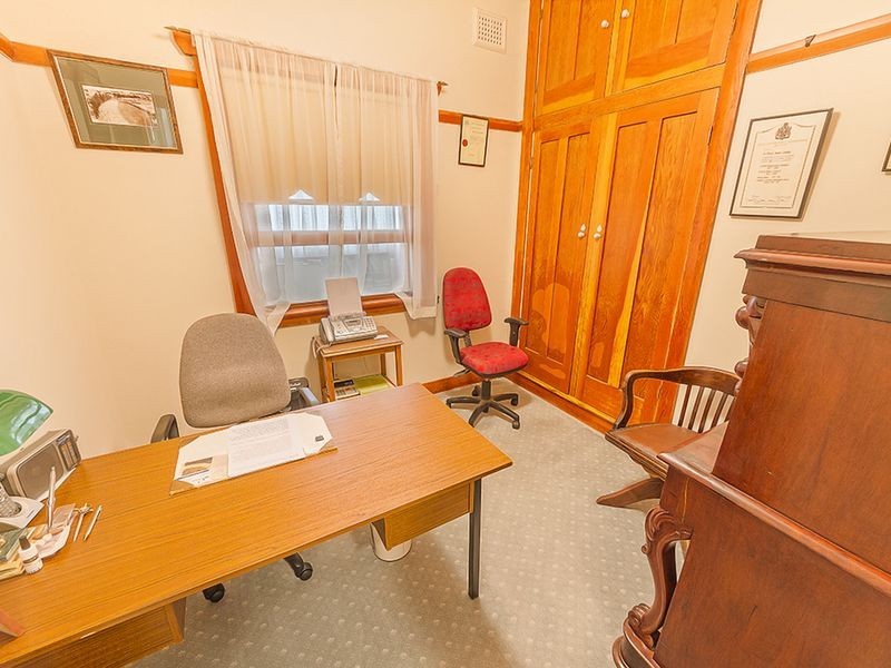 19 Coota Street, Cowra NSW 2794