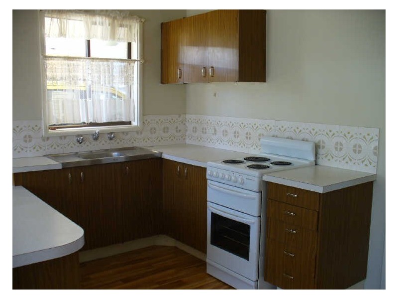 13B Coolabah Crescent, Cowra NSW 2794