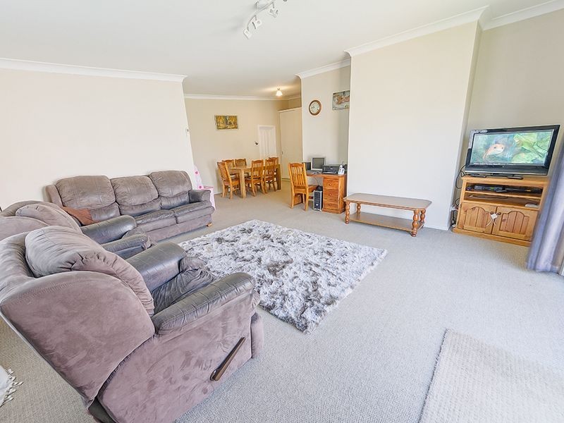 84 Darling Street, Cowra NSW 2794