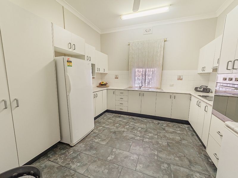 84 Darling Street, Cowra NSW 2794