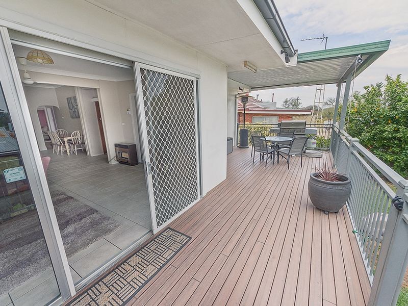 6 Smith Street, Cowra NSW 2794