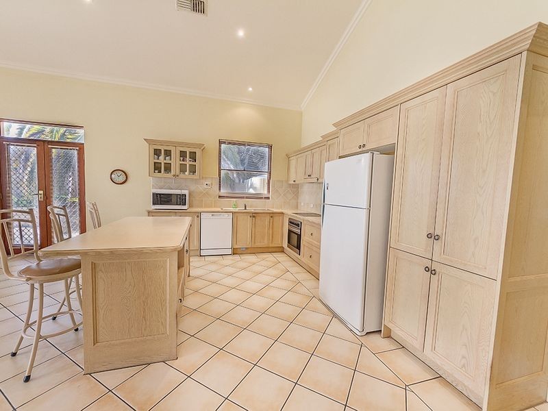 30 Vaux Street, Cowra NSW 2794