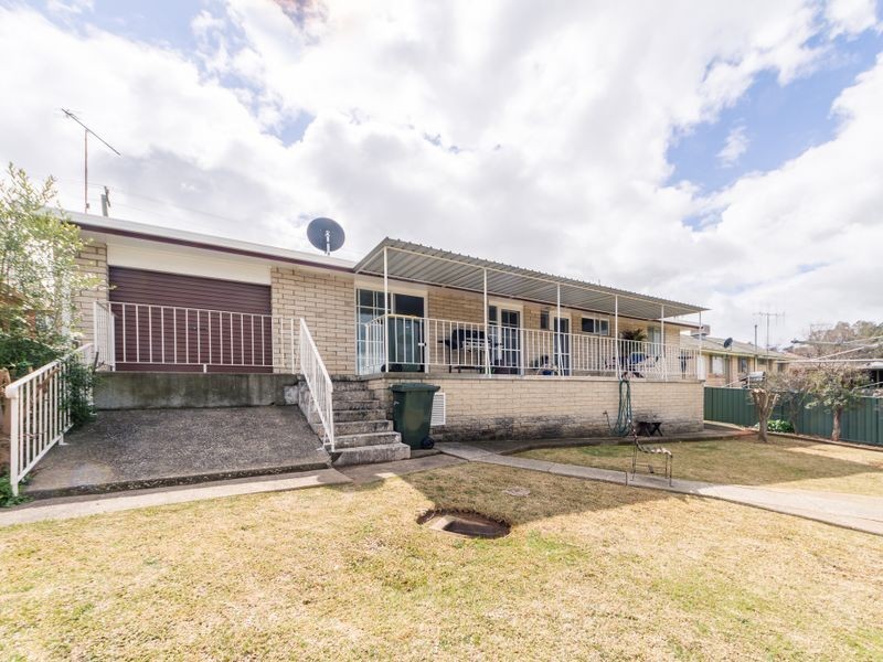 37 Dowell Street, Cowra NSW 2794