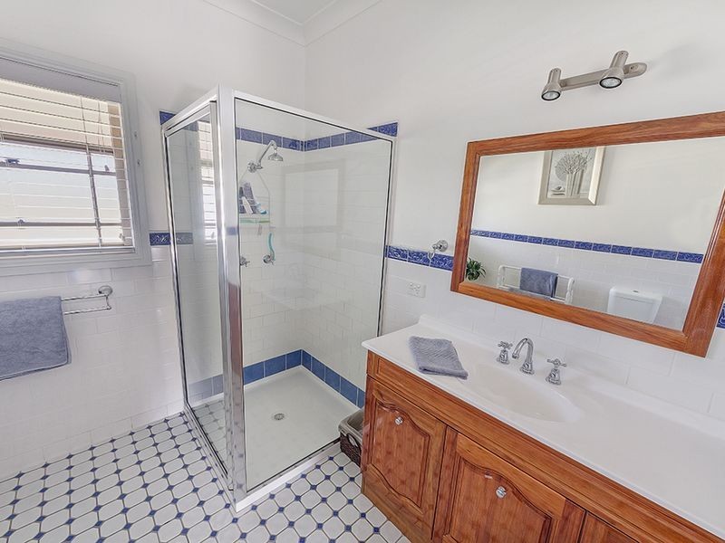 15 Battalion Drive, Cowra NSW 2794