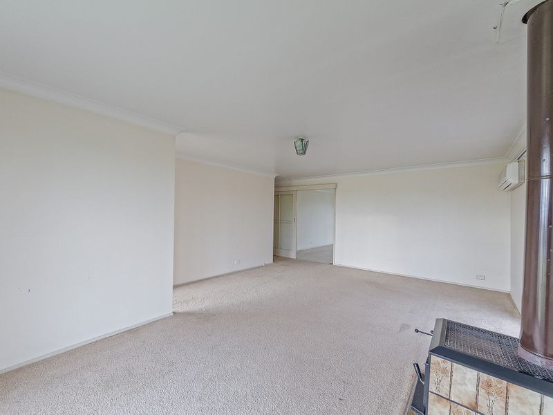 100 Lyall Street, Cowra NSW 2794