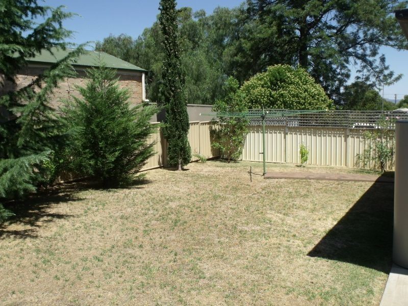 5 Pitt Street, Cowra NSW 2794