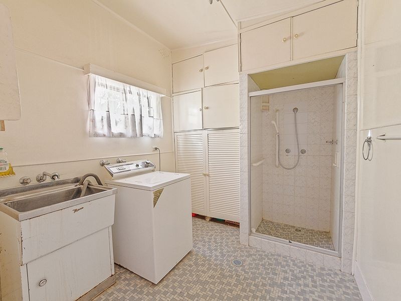 21 Lachlan Street, Cowra NSW 2794