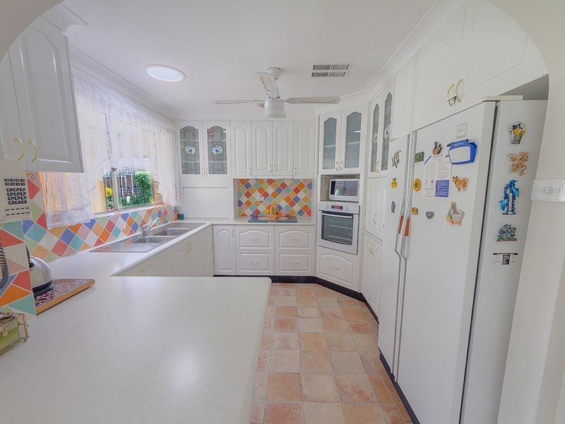 16 Flint Street, Cowra NSW 2794