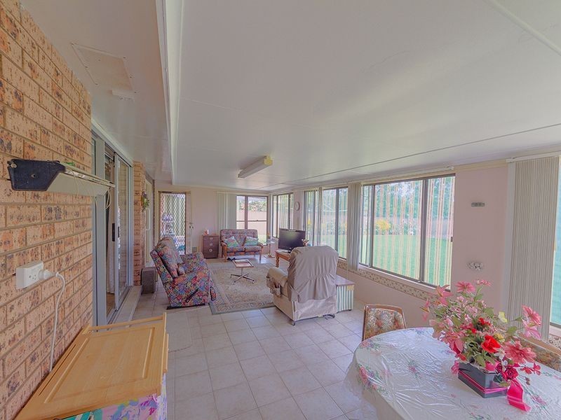 16 Flint Street, Cowra NSW 2794