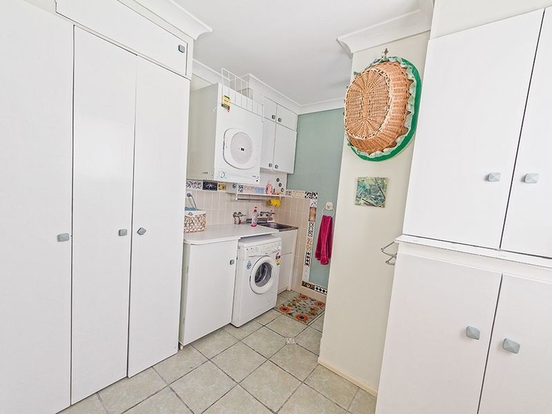 16 Flint Street, Cowra NSW 2794