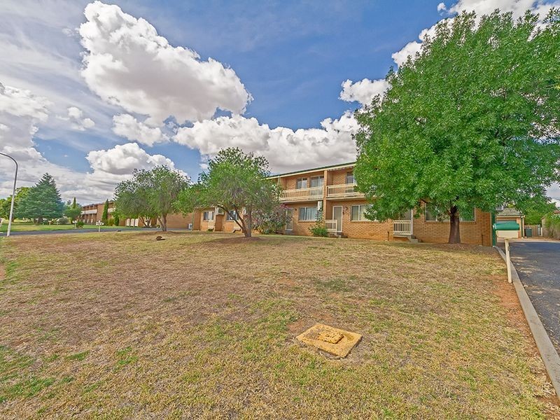 29b Newcombe Street, Cowra NSW 2794