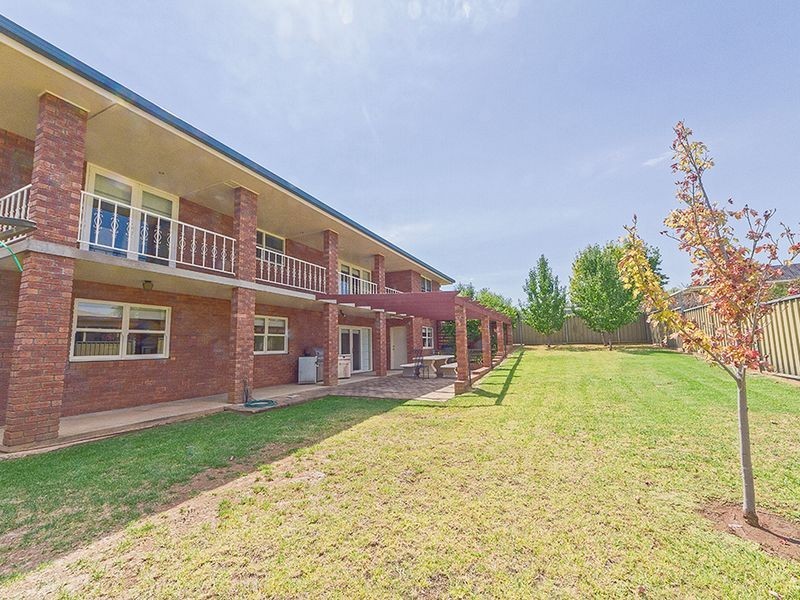 49 Evans Street, Cowra NSW 2794