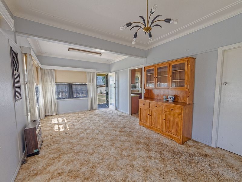 79 Fitzroy Avenue, Cowra NSW 2794